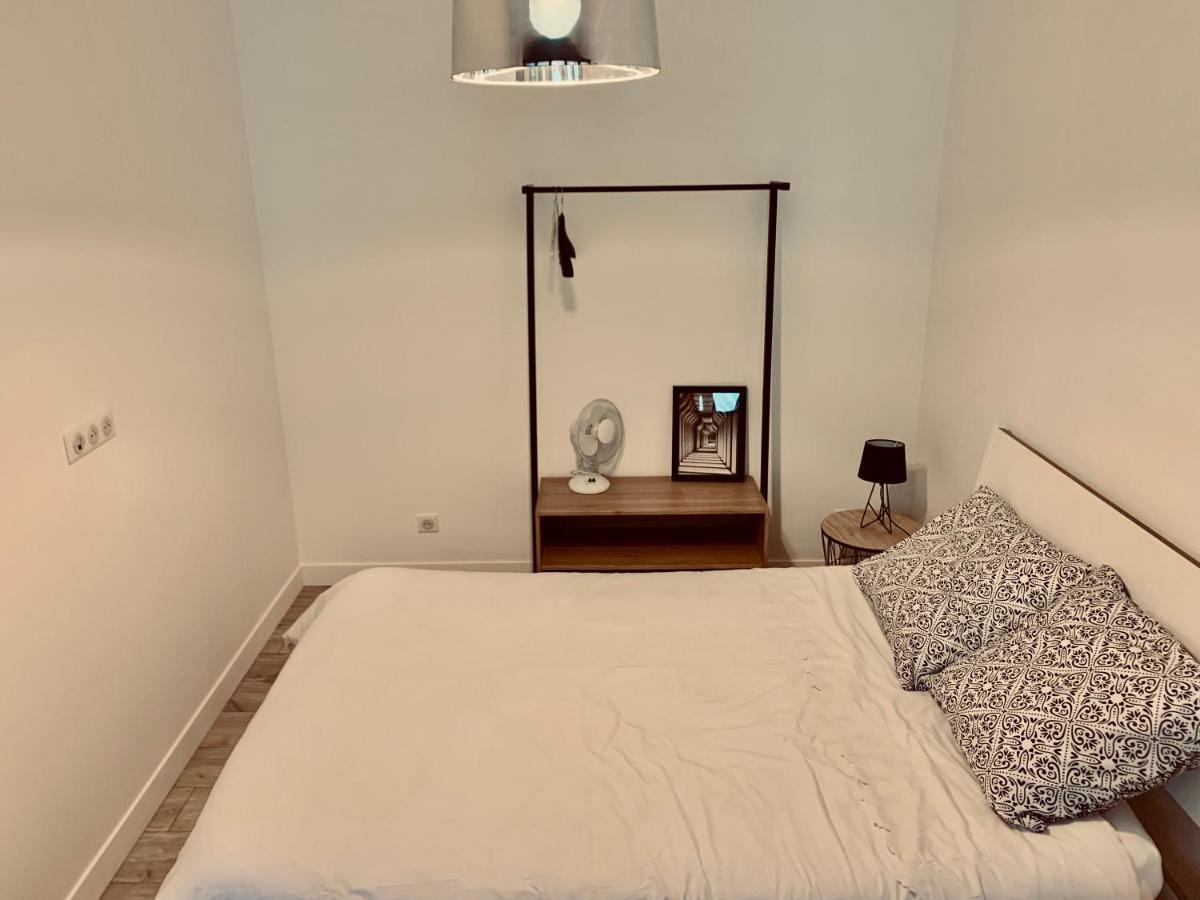 Superbe Appartement En Hyper Centre De Charleville Εξωτερικό φωτογραφία