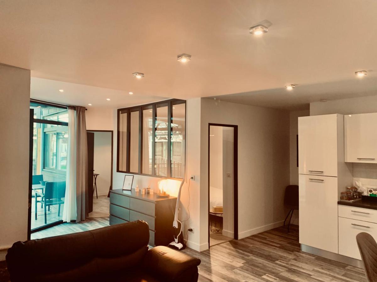 Superbe Appartement En Hyper Centre De Charleville Εξωτερικό φωτογραφία